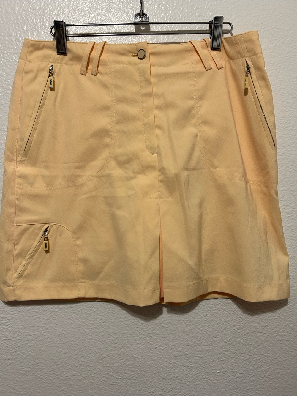 DKNY Peach Performance Skort with Zip Pockets